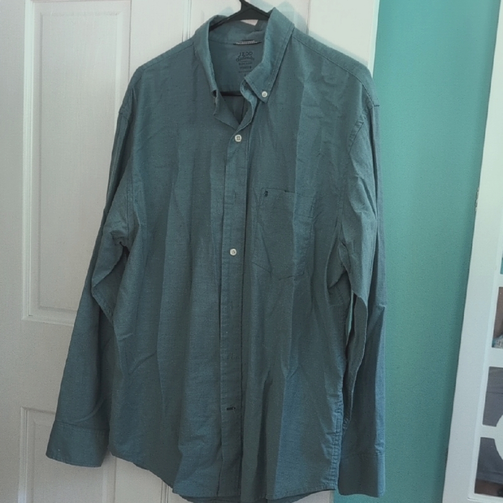 Izod Mens  Casual Button-Down Shirt